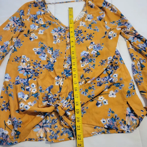 Pink Rose Mustard Floral Button-Front Tie-Hem Blouse - Picture 8 of 9
